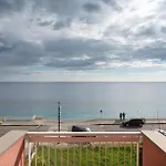 Guesthost - Currao's Seaview Flat * SantʼAlessio Siculo