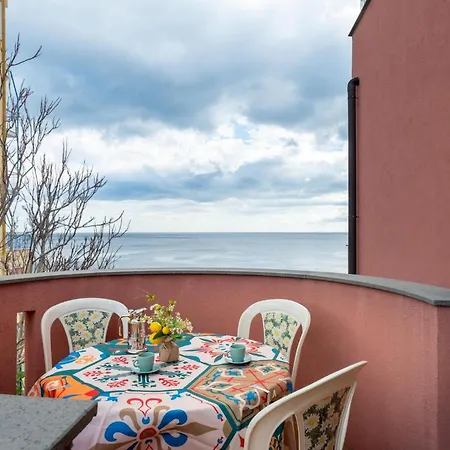 Guesthost - Currao's Seaview Flat Appartamento