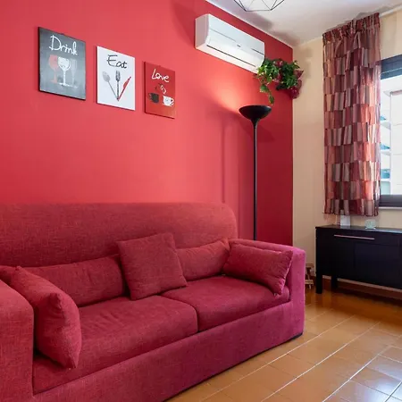 Guesthost - Currao's Seaview Flat *